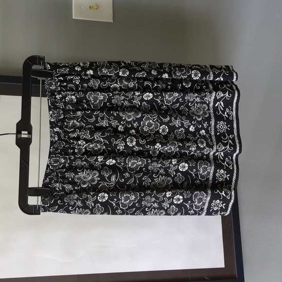 VTG 90s wrap skirt. Size s-m. - Picture 3 of 4